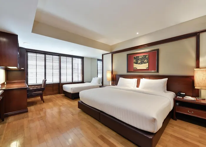 Centre Point Sukhumvit Thong-lo Hotel 4*