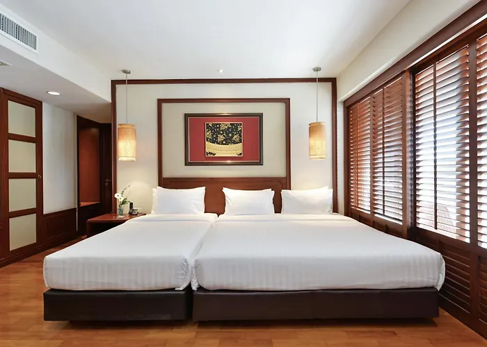 Centre Point Sukhumvit Thong-lo 4*