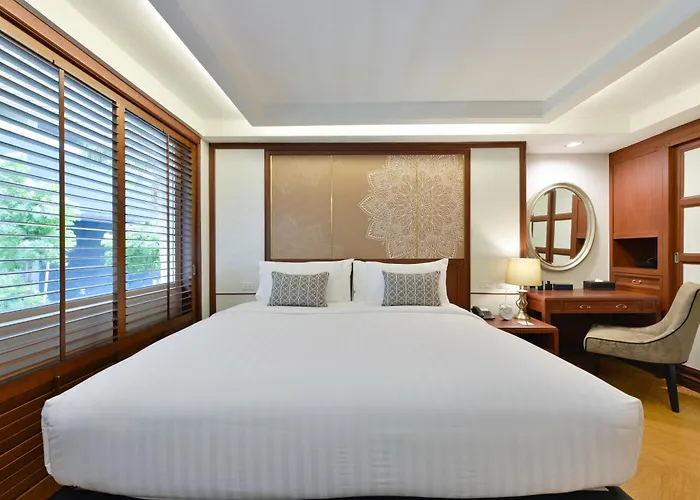 Hotel Centre Point Sukhumvit Thong-lo 4*