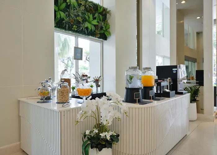 Centre Point Sukhumvit Thong-lo