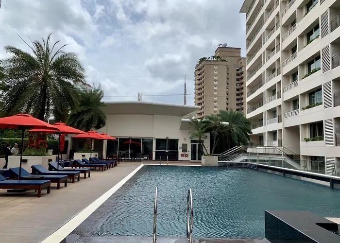 Centre Point Sukhumvit Thong-lo Hotel 4*