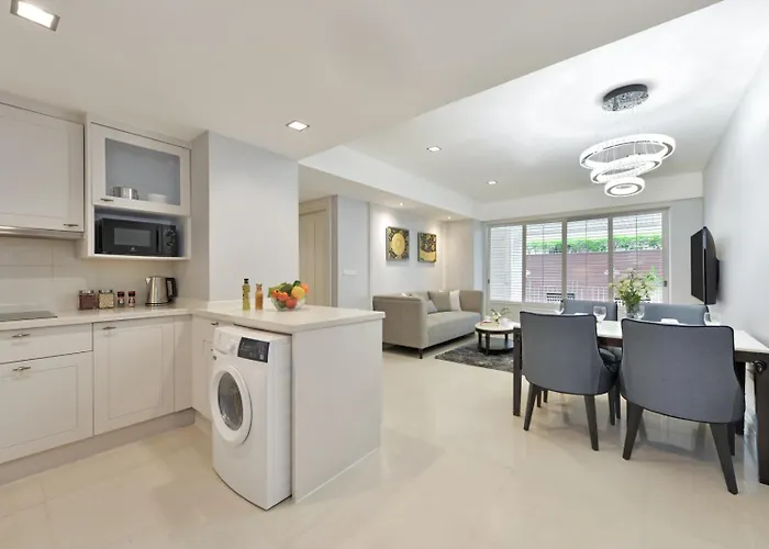 Centre Point Sukhumvit Thong-lo 4*