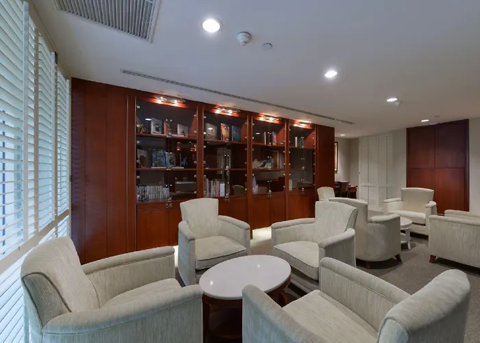 Centre Point Sukhumvit Thong-lo 4*