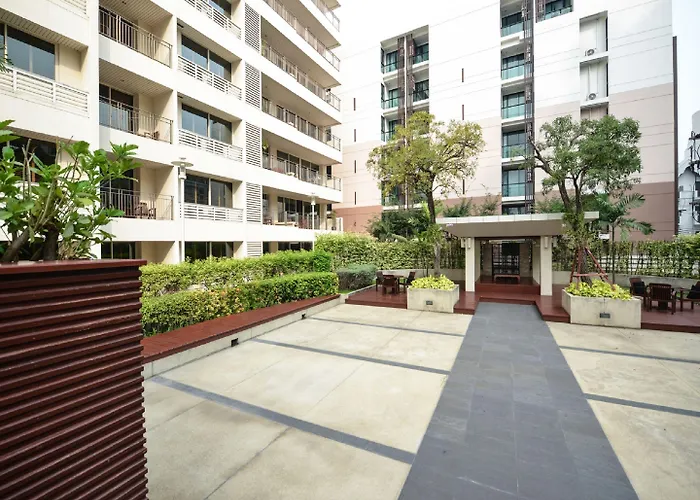 Centre Point Sukhumvit Thong-lo Hotell 4*